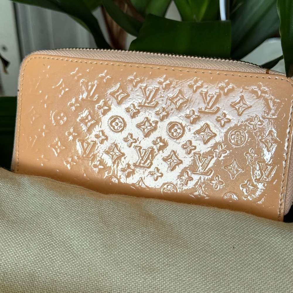 Peach Tan Quilted Wallet